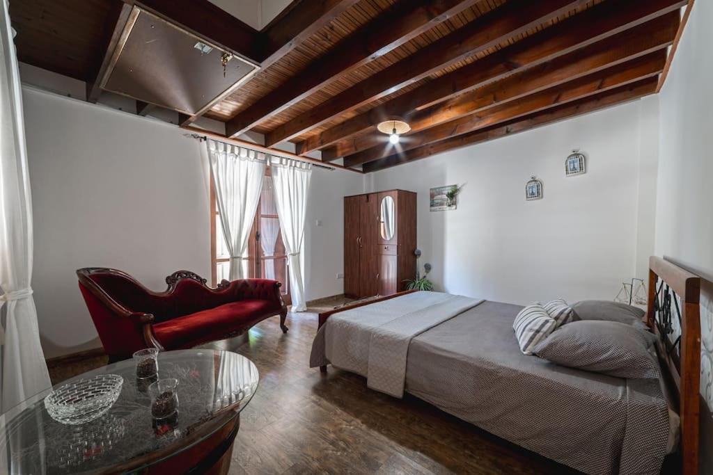 Villa Hubstay - To Palati With Private Pool