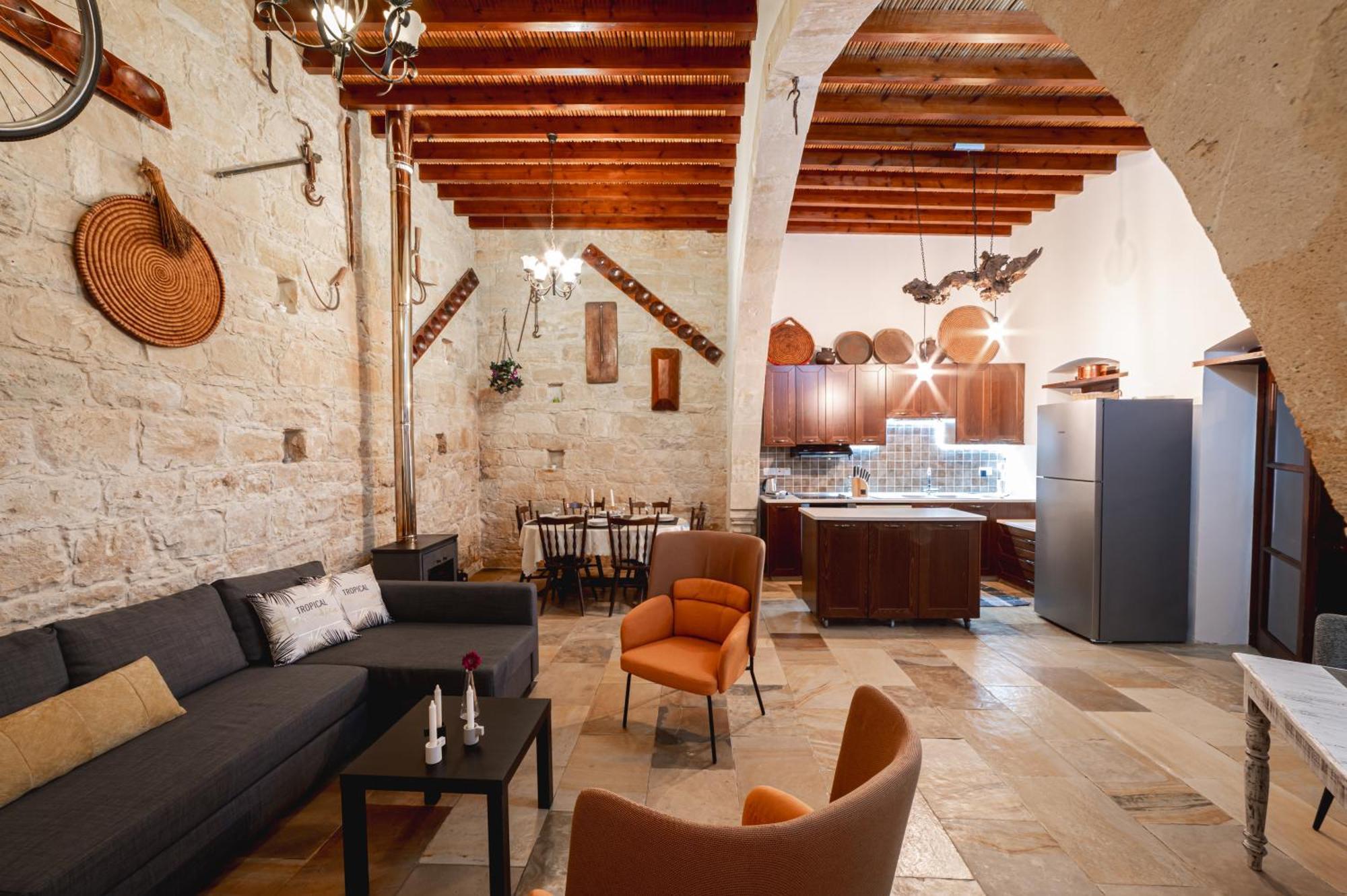 Hubstay - To Palati With Private Pool Villa *