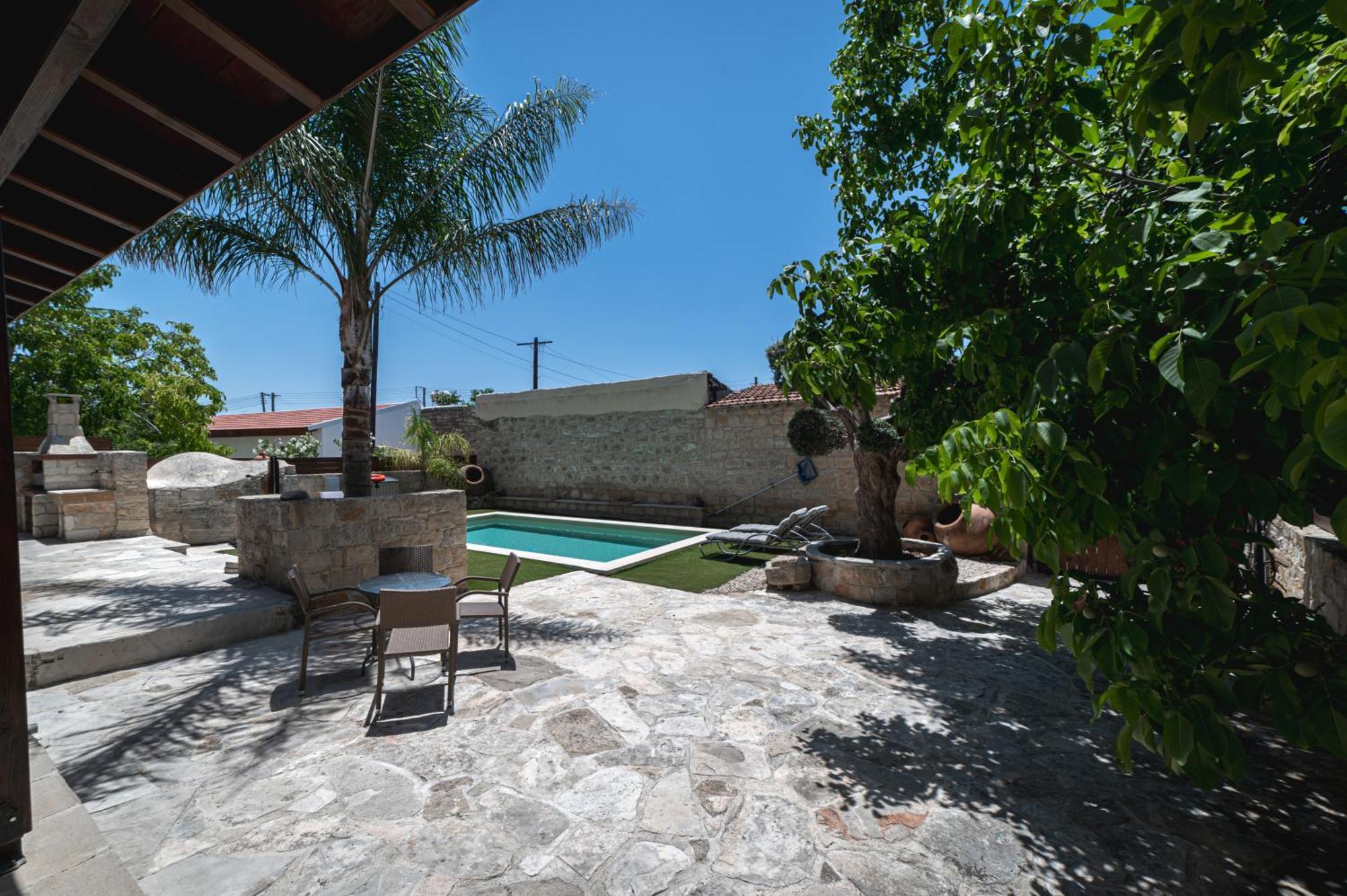 Villa Hubstay - To Palati With Private Pool *
